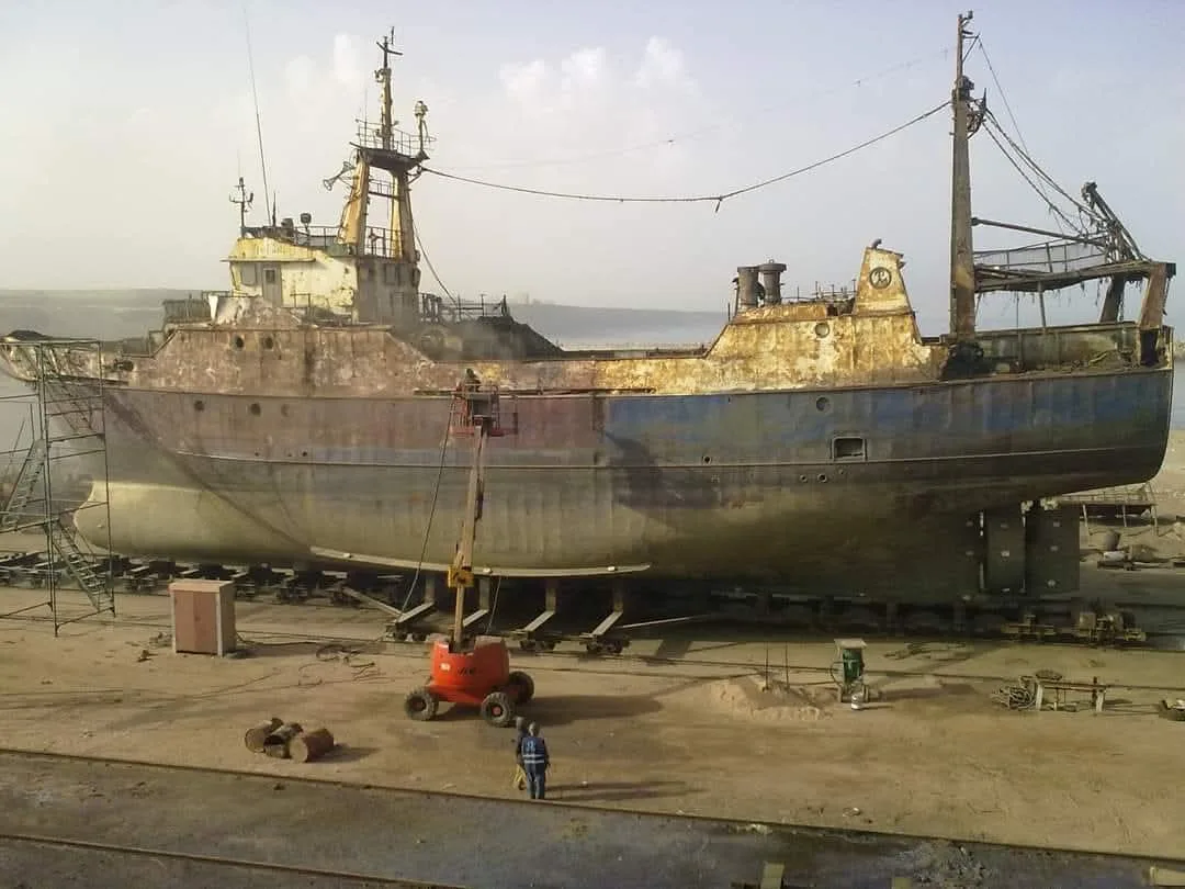 Hull Maintenance & Refitting