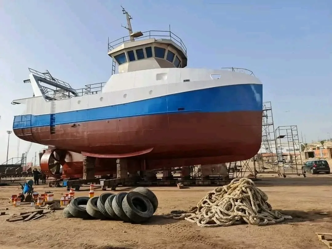 Alisnad vessel in dry dock