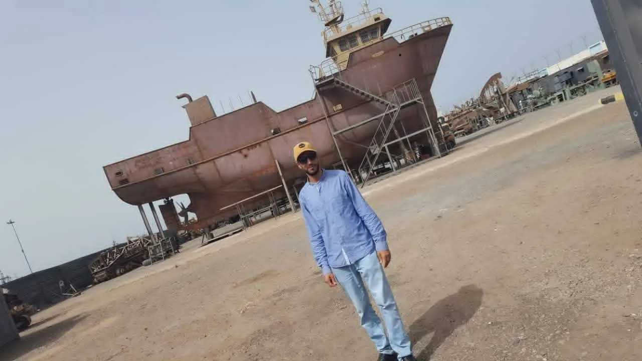 Alisnad shipyard operations